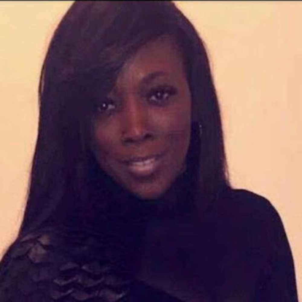 Meet your Posher, Ebonyeyes